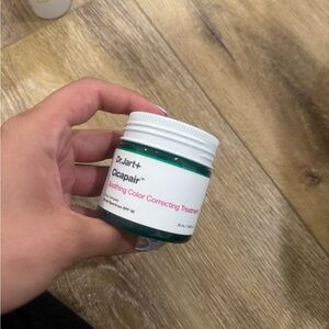 Dr. Jart+ Cicapair Soothing Color Correcting Treatment - Green